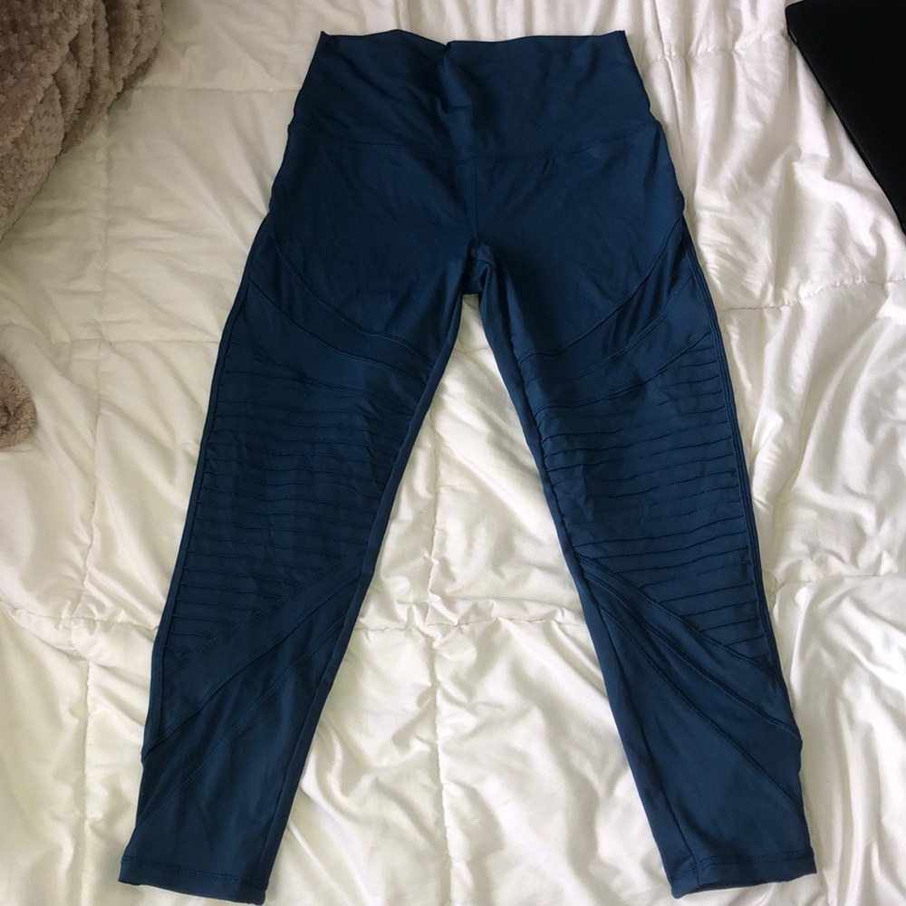 aerie yoga leggings